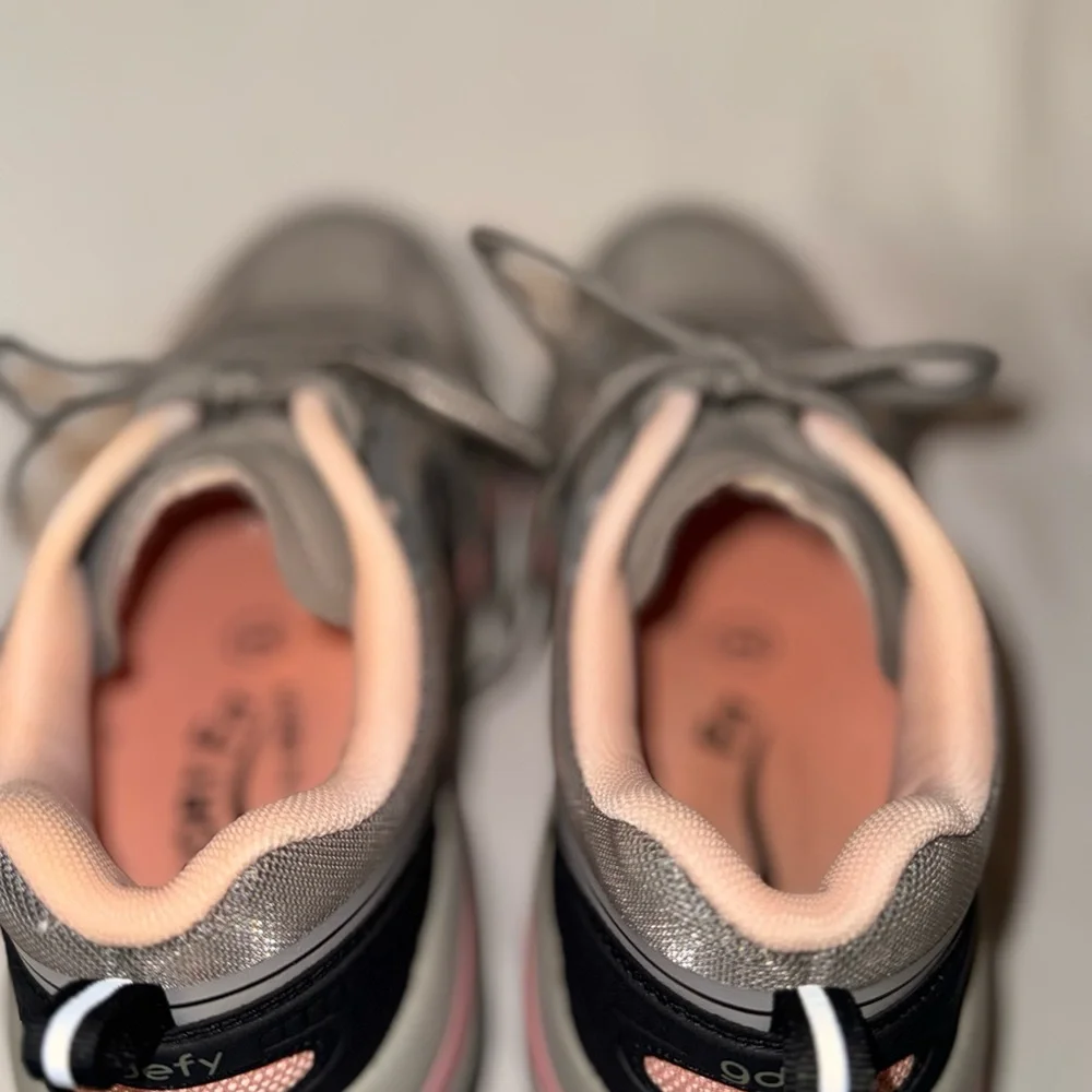 Gravity Defyer Gdefy Women’s Walking Shoes Size 9 Gray Pink Orthopedic - Picture 6 of 11